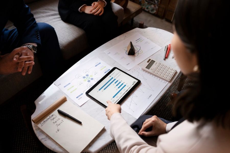 Finalizing and Submitting Your Consulting Proposal